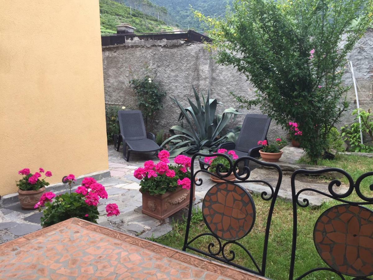 Ferienwohnung Il Cortile Del Contadino Volastra Exterior foto